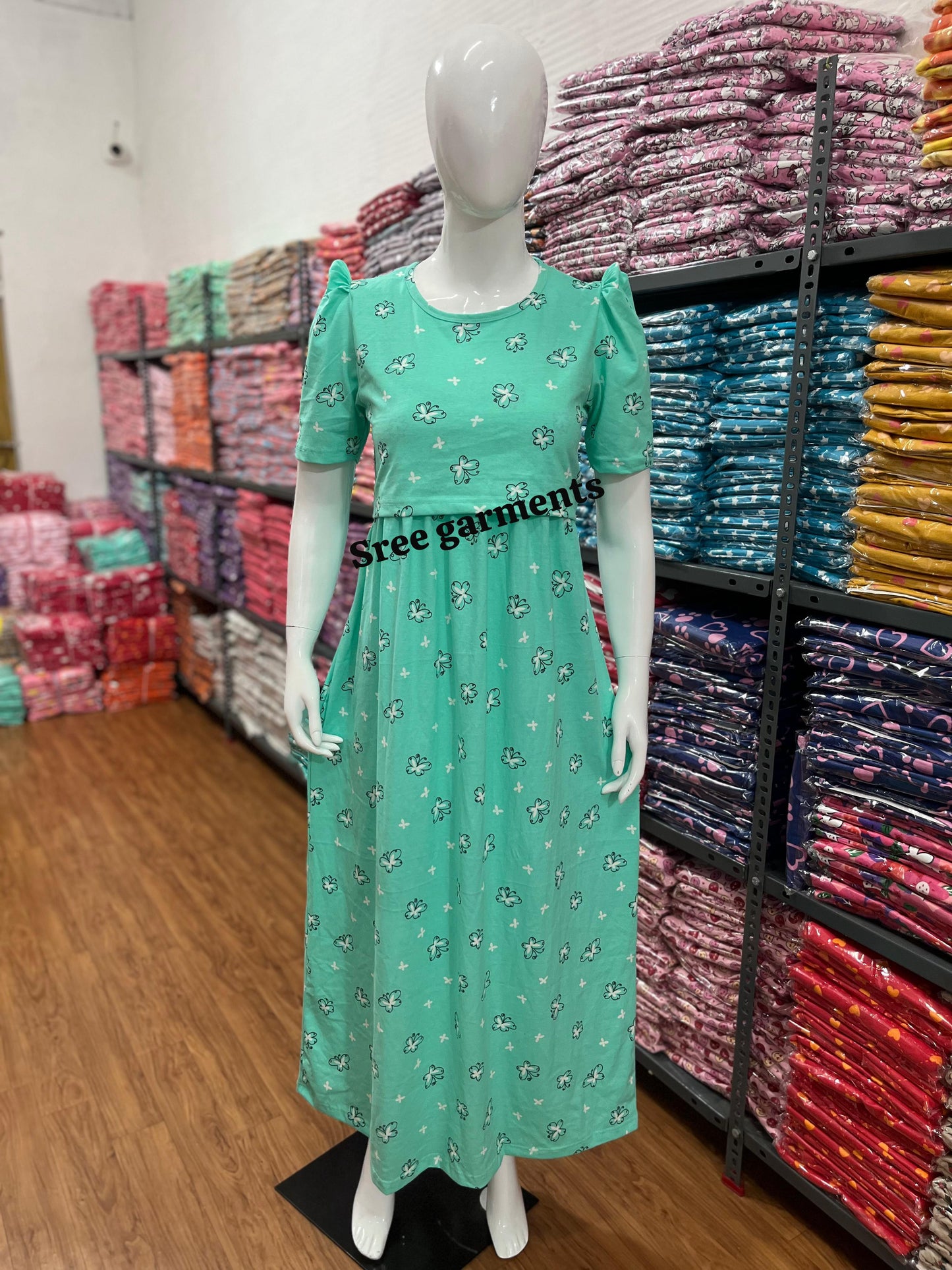 Zipless maternity and feeding wear - Full Length B