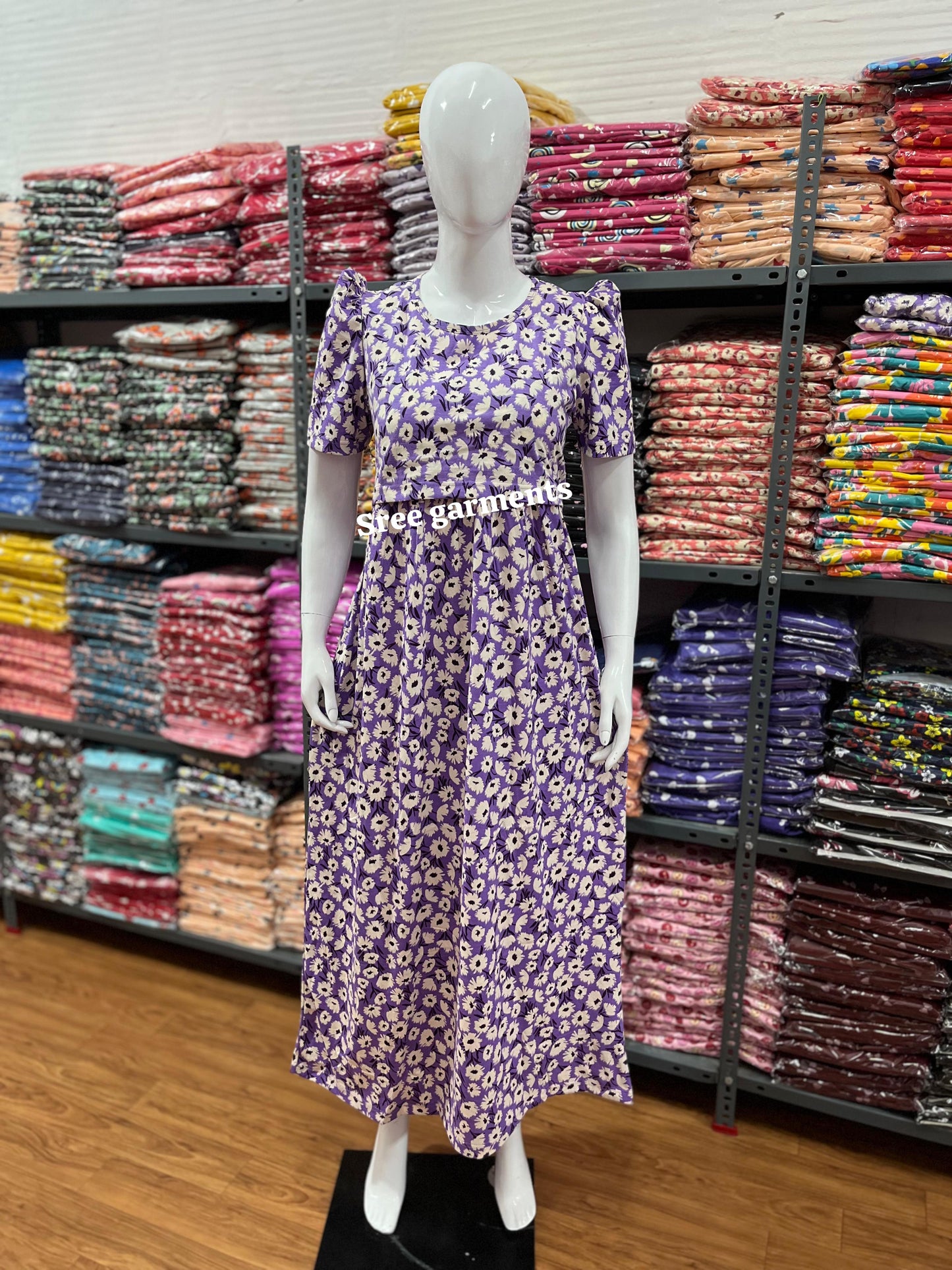 Zipless maternity and feeding wear - Full Length pf