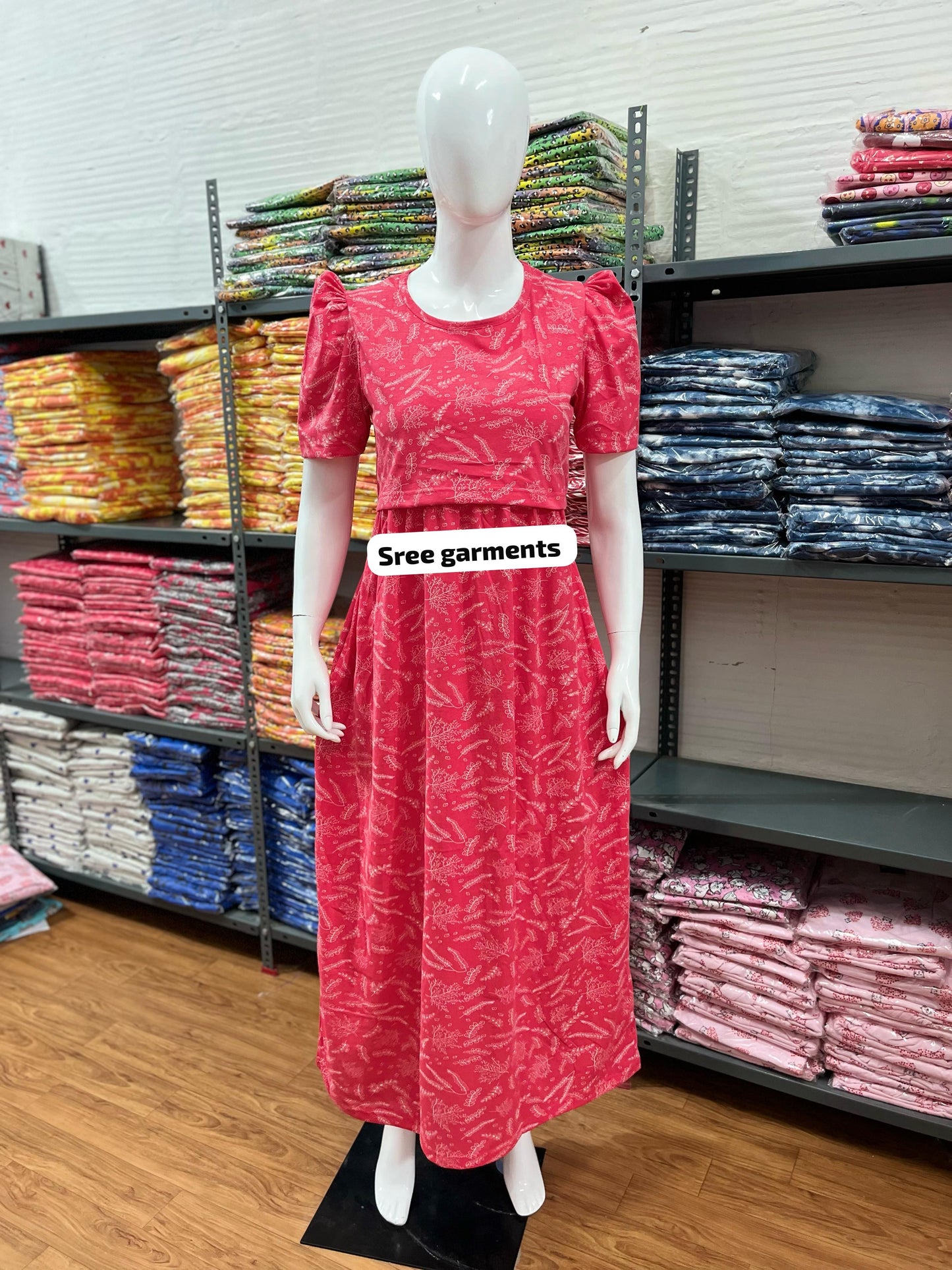 Zipless maternity and feeding wear - Full Length leaf