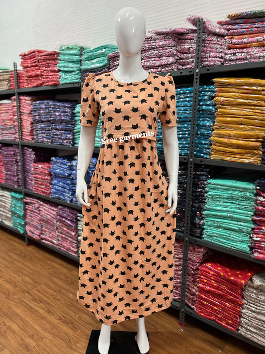 Zipless maternity and feeding wear - Full Length cat