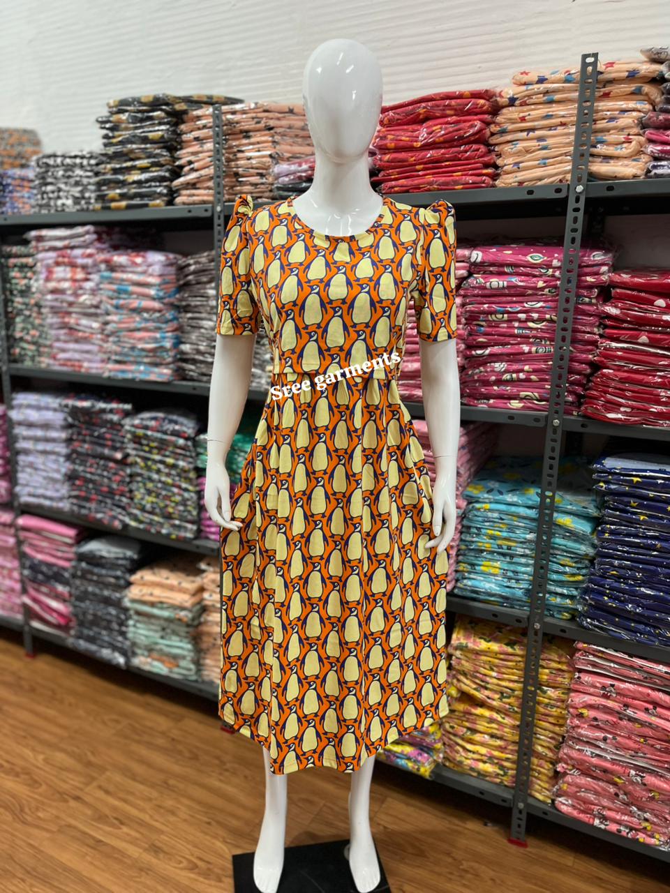 Zipless maternity and feeding wear - ankle length penquin