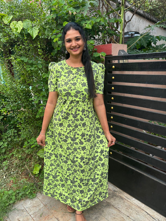 Zipless maternity and feeding wear - Full Length parrot green