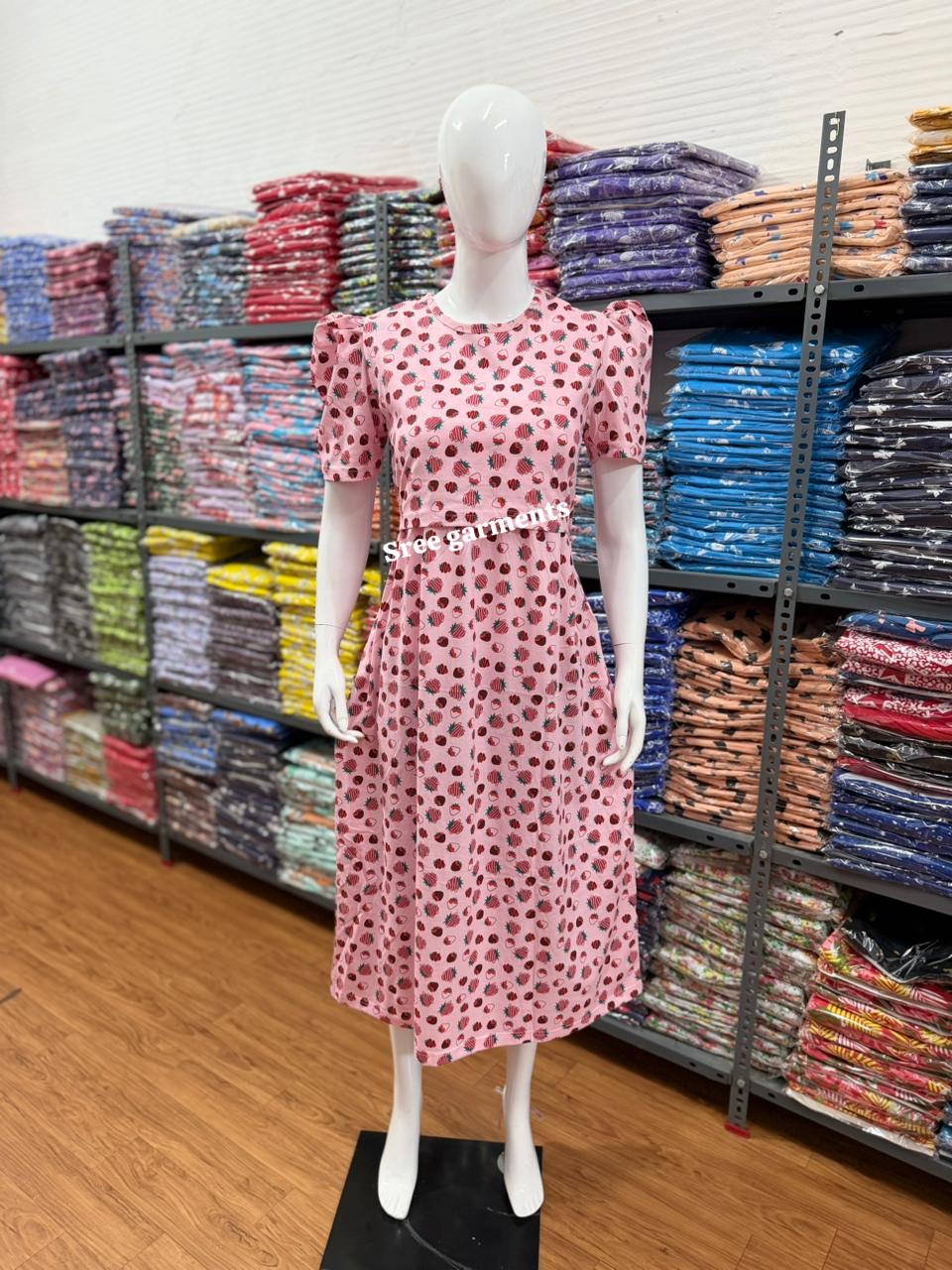 Zipless maternity and feeding wear - ankle length straw