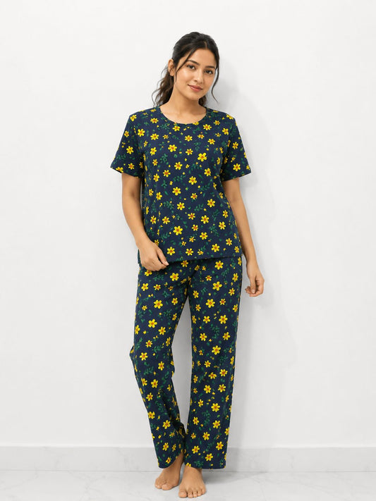 Phyjama Set 399/- Only flow