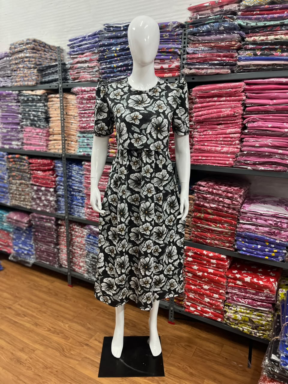 Zipless maternity and feeding wear - ankle length black flow