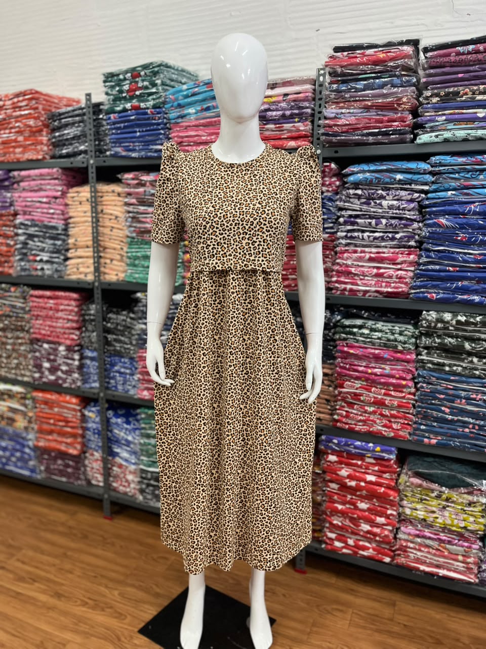 Zipless maternity and feeding wear - ankle length cheetah 🐆
