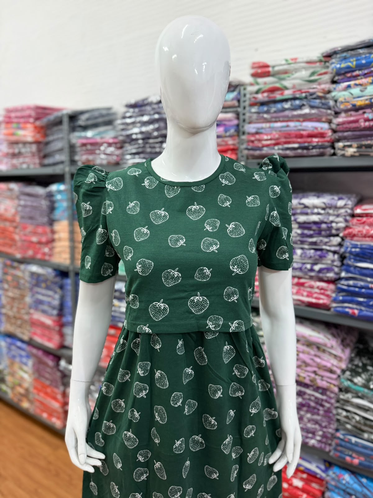 Zipless maternity and feeding wear - ankle length straw