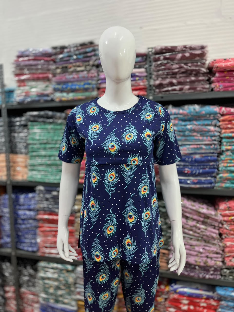 Feeding Co-Ord set @ 399/- Only t shirt
