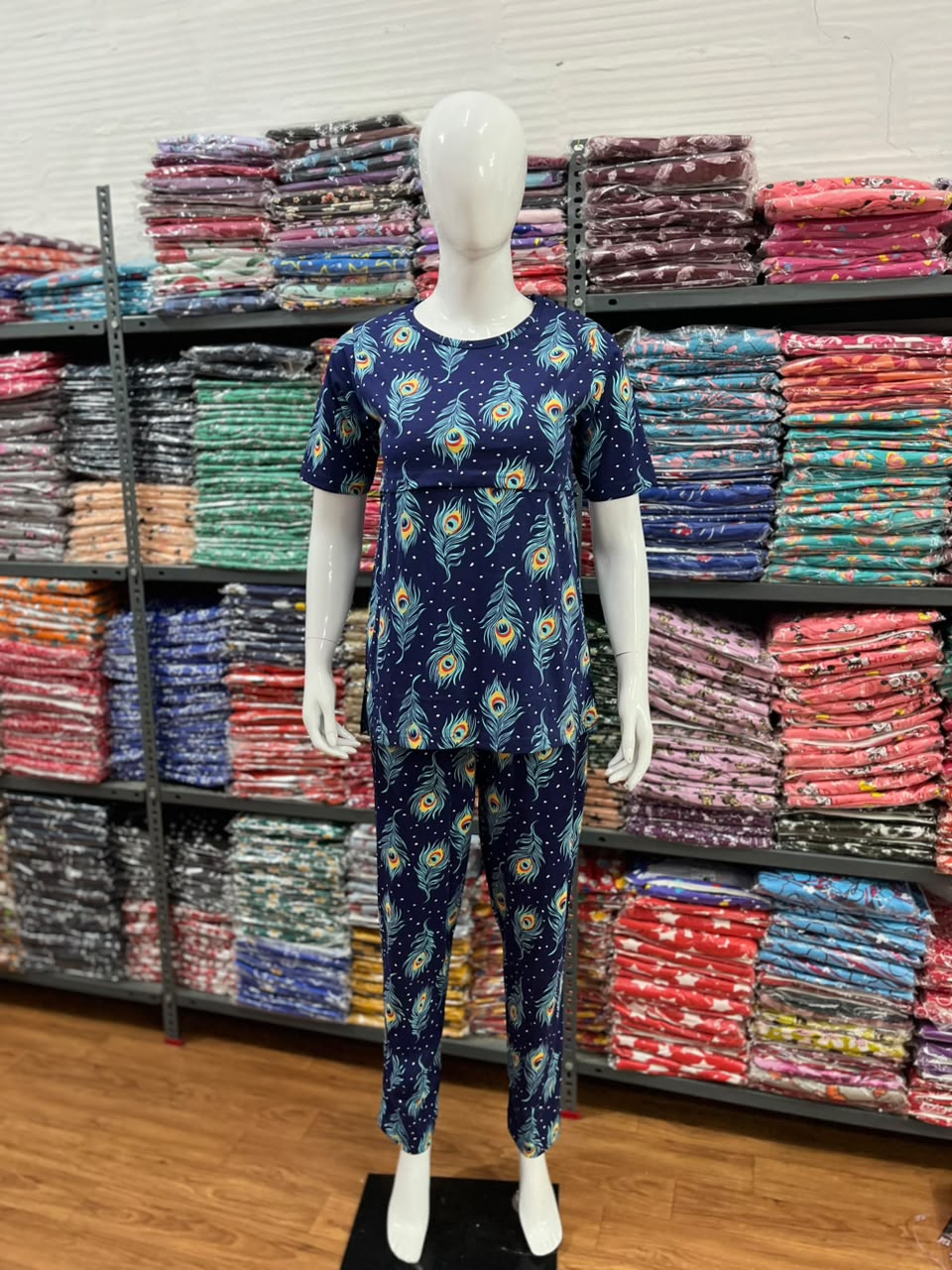 Feeding Co-Ord set @ 399/- Only t shirt