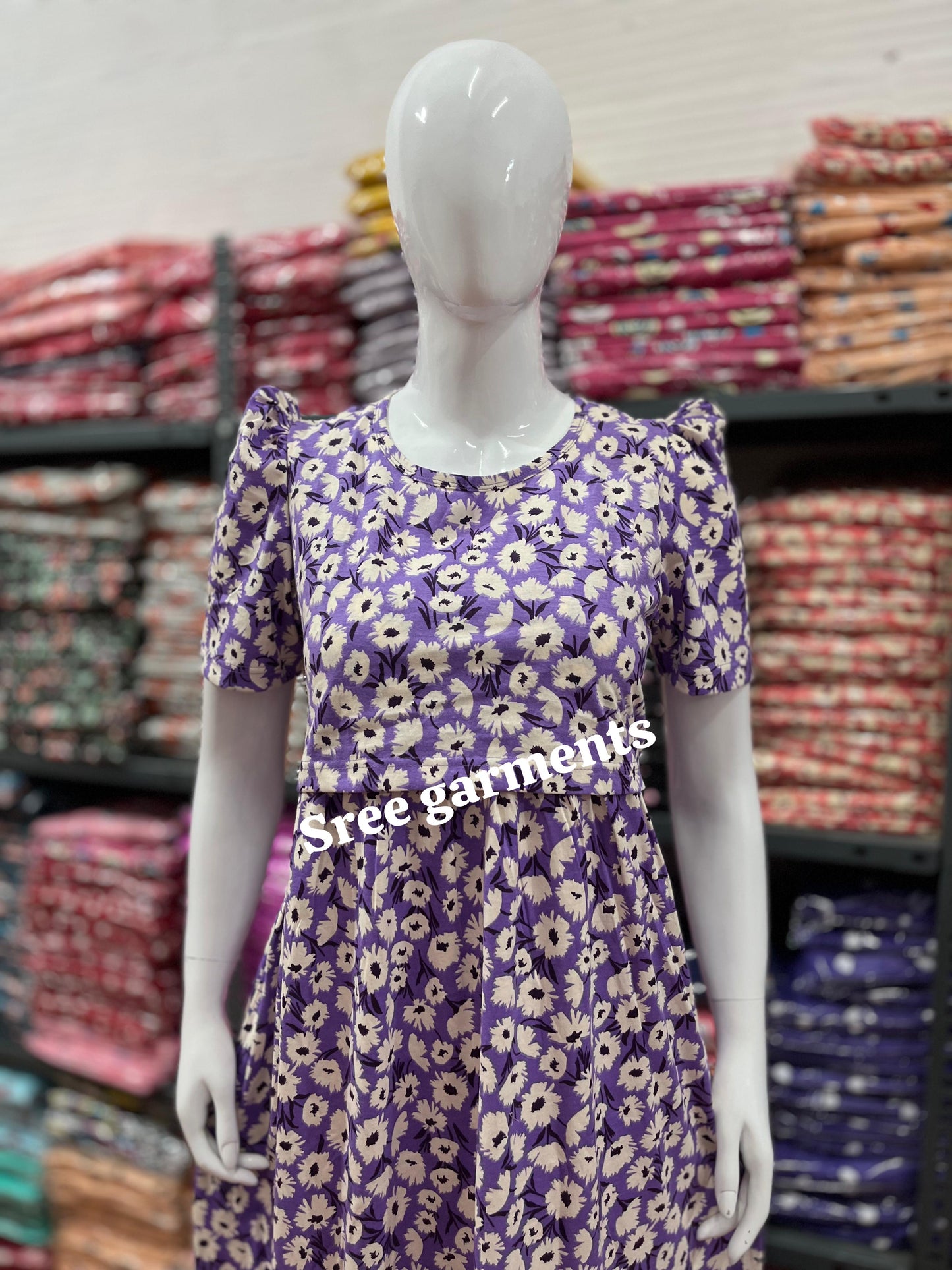 Zipless maternity and feeding wear - Full Length pf